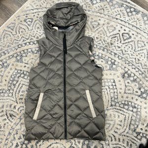 Lululemon Reversible Puffer Vest Camo & Grey